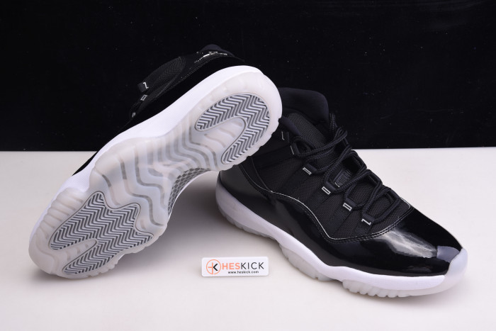 Air Jordan 11 25th Anniversary Black Silver Eyelets CT8012-011