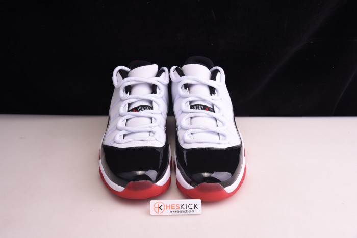 Air Jordan 11 Retro Low Concord Bred AV2187-160
