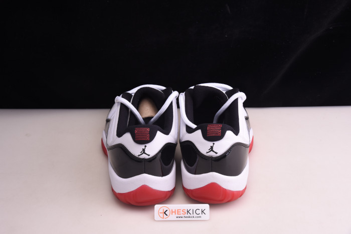Air Jordan 11 Retro Low Concord Bred AV2187-160