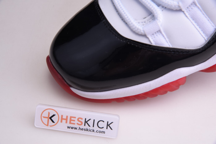 Air Jordan 11 Retro Low Concord Bred AV2187-160