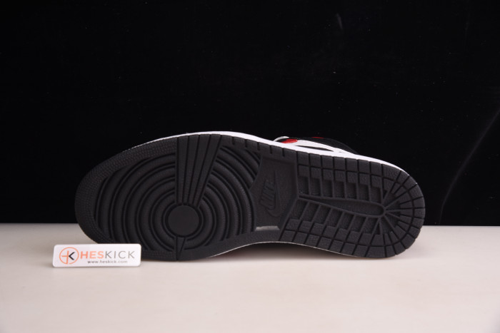Air Jordan 1 Retro High Satin Snake Chicago CD0461-601