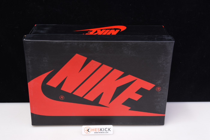 Air Jordan 1 Retro High OG “Shadow”555088 013