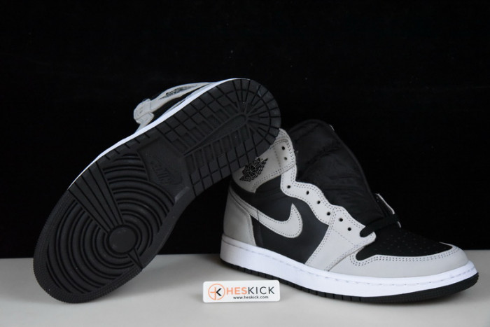Air Jordan 1 Retro High Black White Light Smoke Grey 555088-035