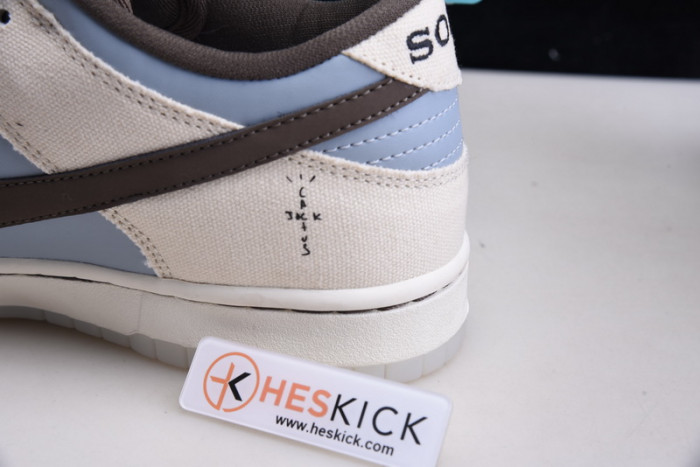 Travis Scott x PlayStation x NIKE SB Dunk Low CU1726-800