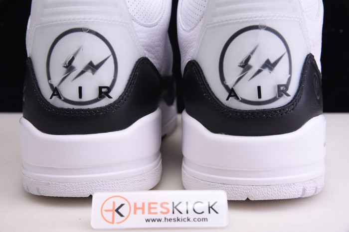 Air Jordan 3 fragment DA3595-100