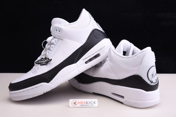 Air Jordan 3 fragment DA3595-100