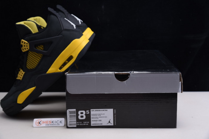 Air Jordan 4 Retro Thunder (2012) 308497-008