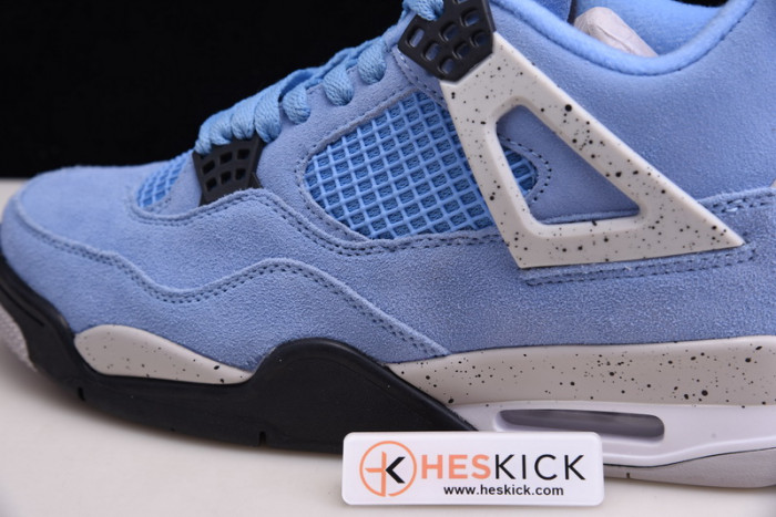 Air Jordan 4 Retro University Blue CT8527-400
