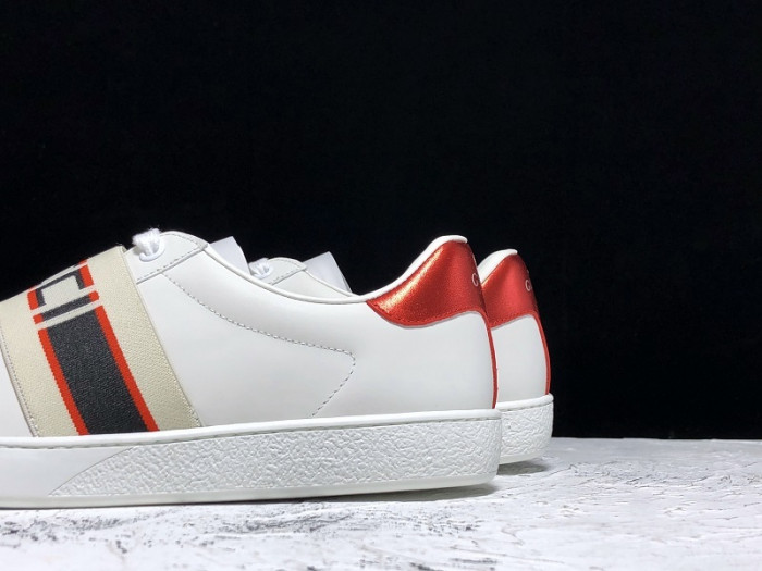 Gu66 Ace Embroidered Low-Top Sneaker