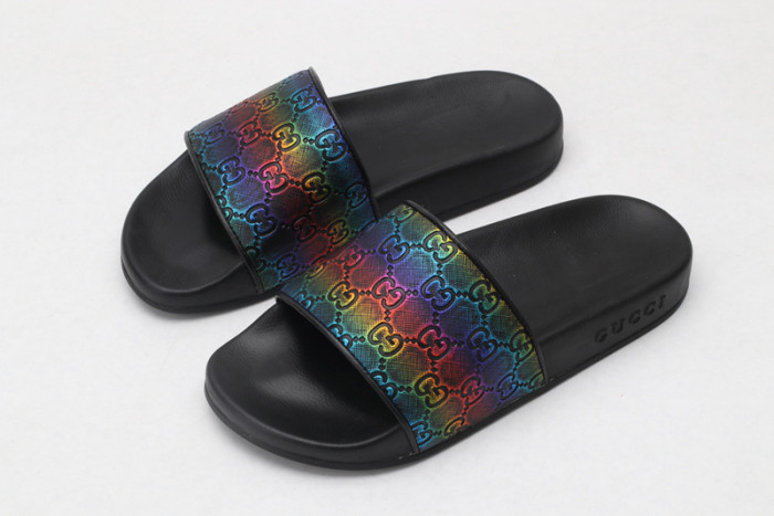 Gu66 SLIPPERS