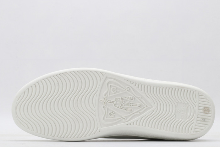 Gu66 Ace Embroidered Low-Top Sneaker 603696 AY070 9096