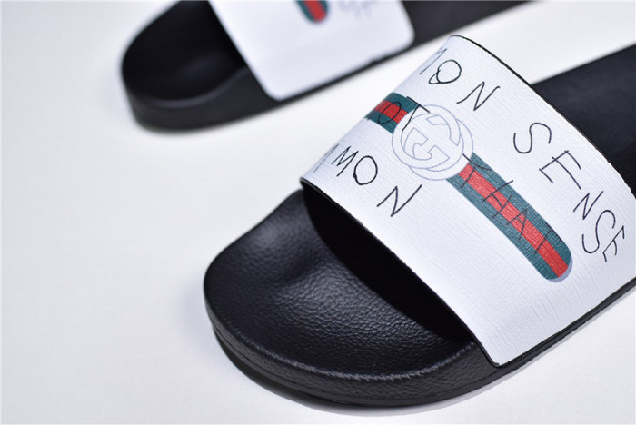 Gu66 SLIPPERS