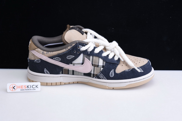 Travis Scott x Nike SB Dunk Low TS CT5053-001