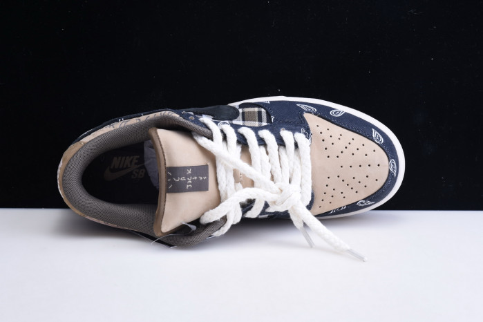 Travis Scott x Nike SB Dunk Low TS CT5053-001