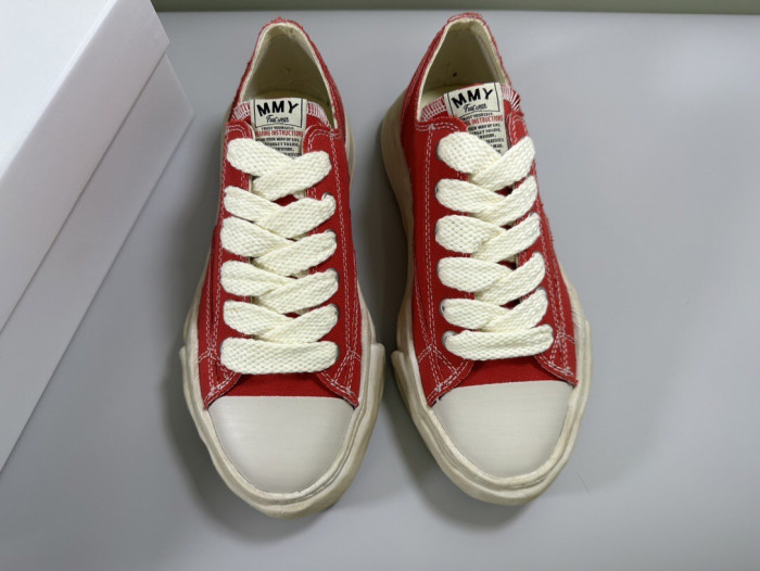 Ma1s0n MIHARA YASUHIRO SNEAKER