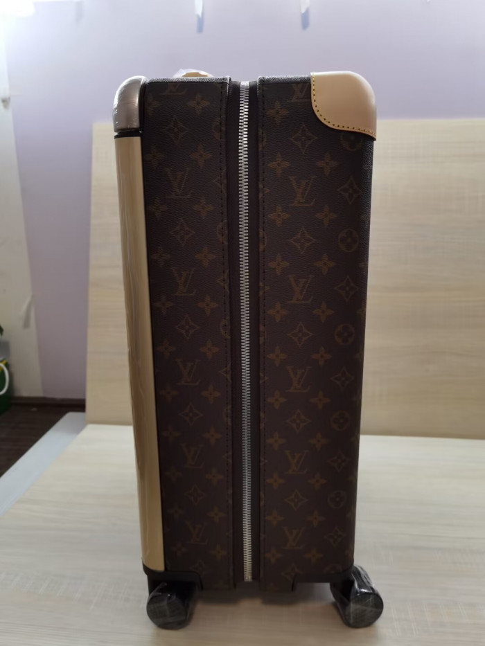 Lou1su1tt TRAVEL BOX