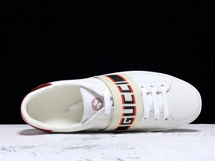 Gu66 Ace Embroidered Low-Top Sneaker