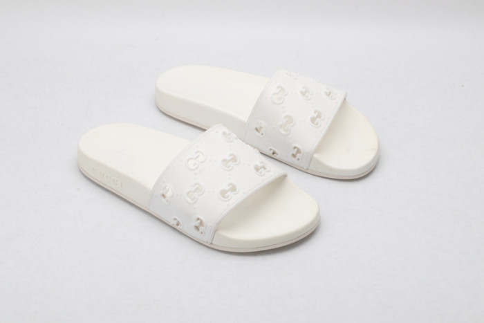 Gu66 SLIPPERS