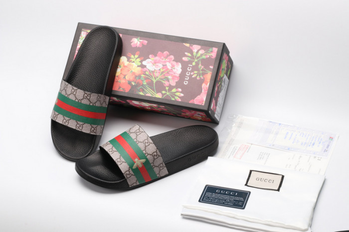 Gu66 SLIPPERS