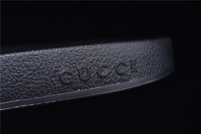 Gu66 SLIPPERS