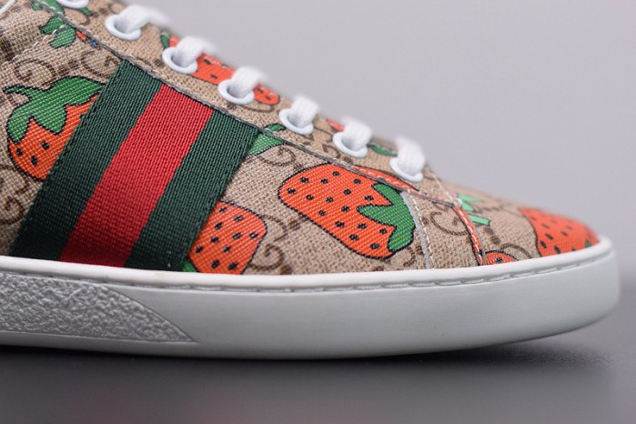 Gu66 Ace Embroidered Low-Top Sneaker 431920 DOPEO 9064